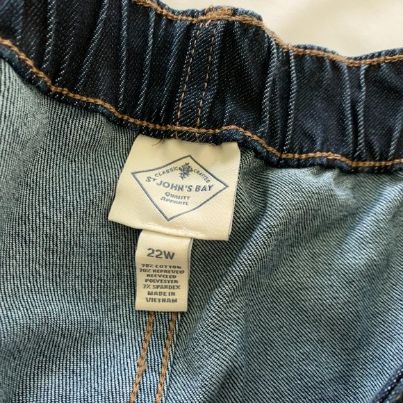 NWT St Johns Bay Women's Plus Jeans, Size 22W - Picture 8 of 16